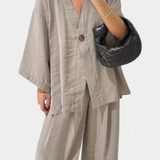 Eli set oversized cu top cu decolteu în V și pantaloni drepți