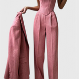 Costumul de pantaloni Evena pentru încredere și eleganță